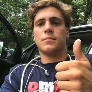 Meet your Posher, Sam